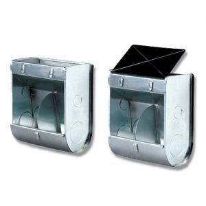 Feeder with Lid - External Cage Hanging