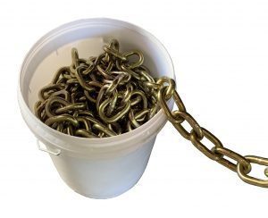 8mm Higher Tensile Commercial Chain, Medium Link, Zinc Coated (38.90m/bucket)